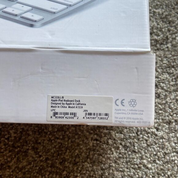 APPLE IPAD KEYBOARD DOCK MC533LL/B - Picture 3 of 6